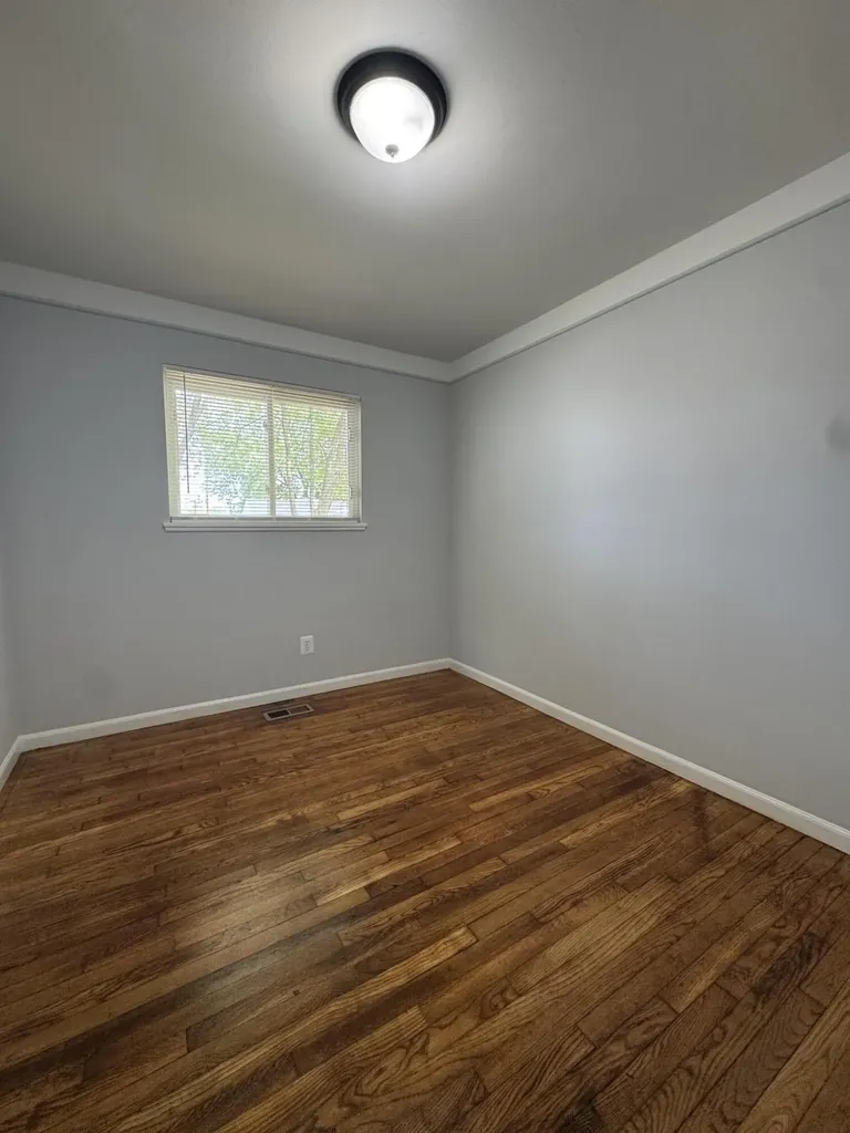 1051 1051 Redleaf Lane Ypsilanti Charter Township MI 48198