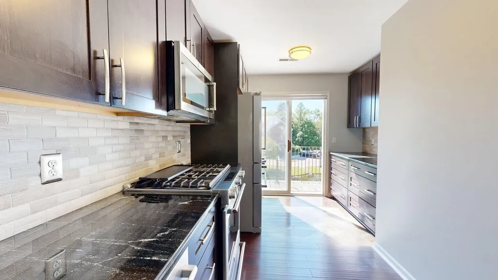 1908 Lindsay Lane Ann Arbor City MI 48104