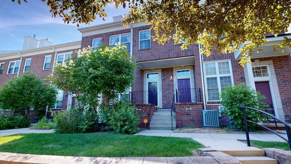 1908 Lindsay Lane Ann Arbor City MI 48104