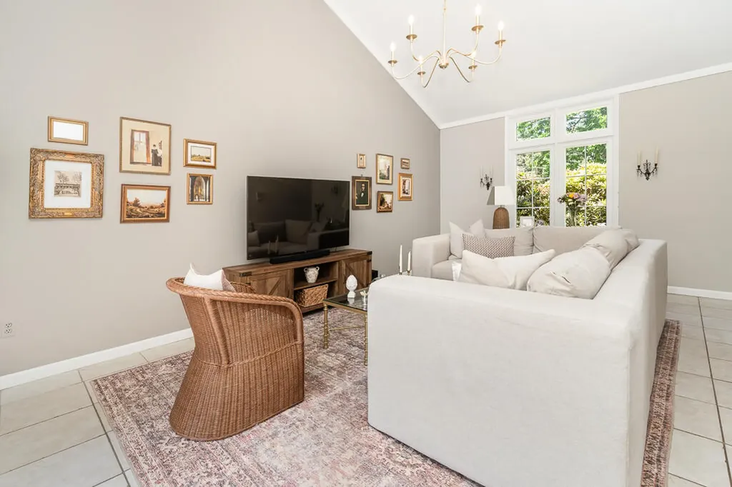2805 Powderhorn Ridge Road Rochester Hills City MI 48309