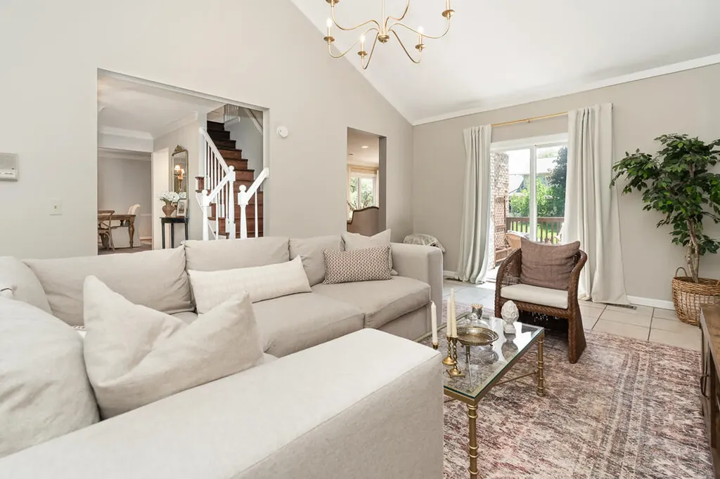 2805 Powderhorn Ridge Road Rochester Hills City MI 48309