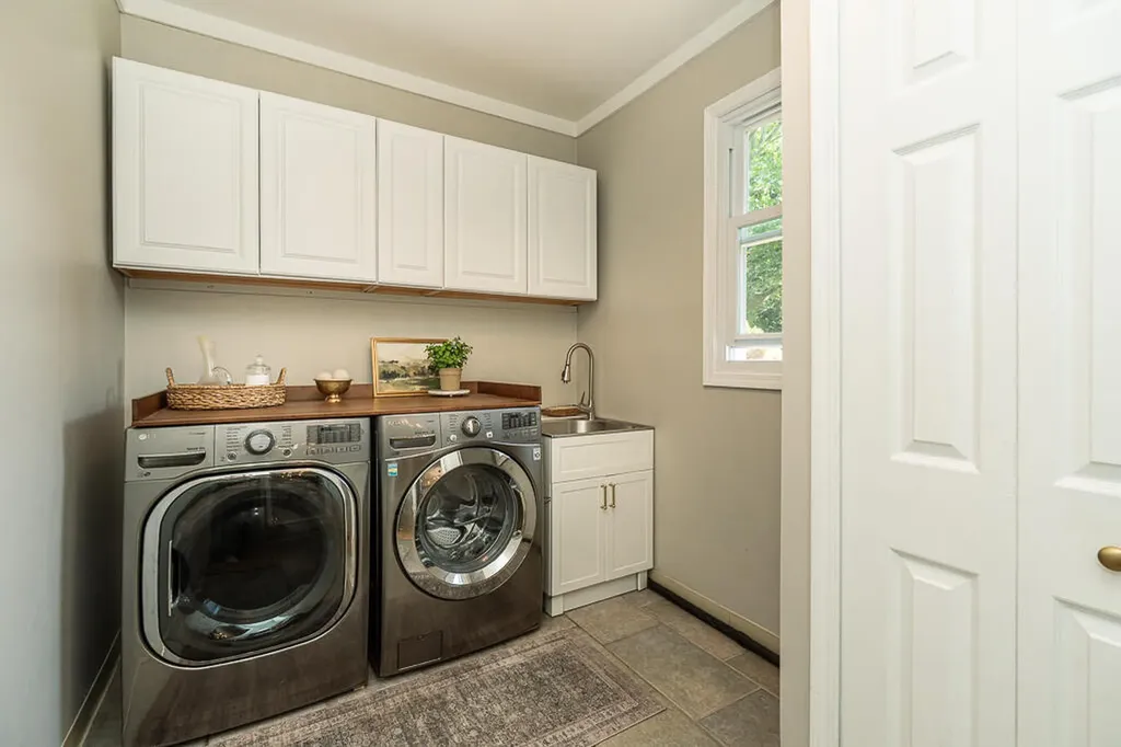 2805 Powderhorn Ridge Road Rochester Hills City MI 48309
