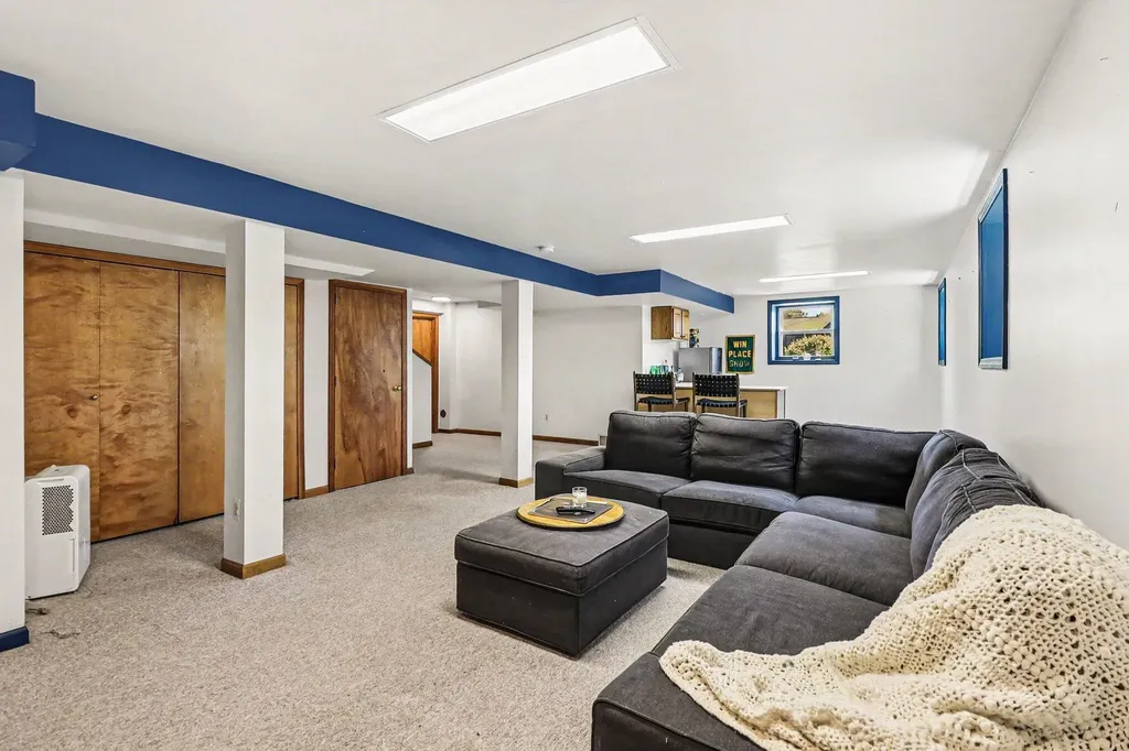 4190 Glen Eagles Court Webster Township MI 48103