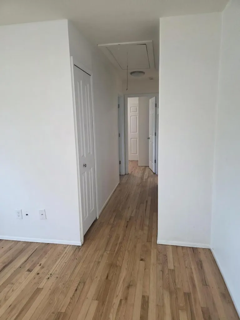 1060 Commonwealth Avenue Ypsilanti Charter Township MI 48198