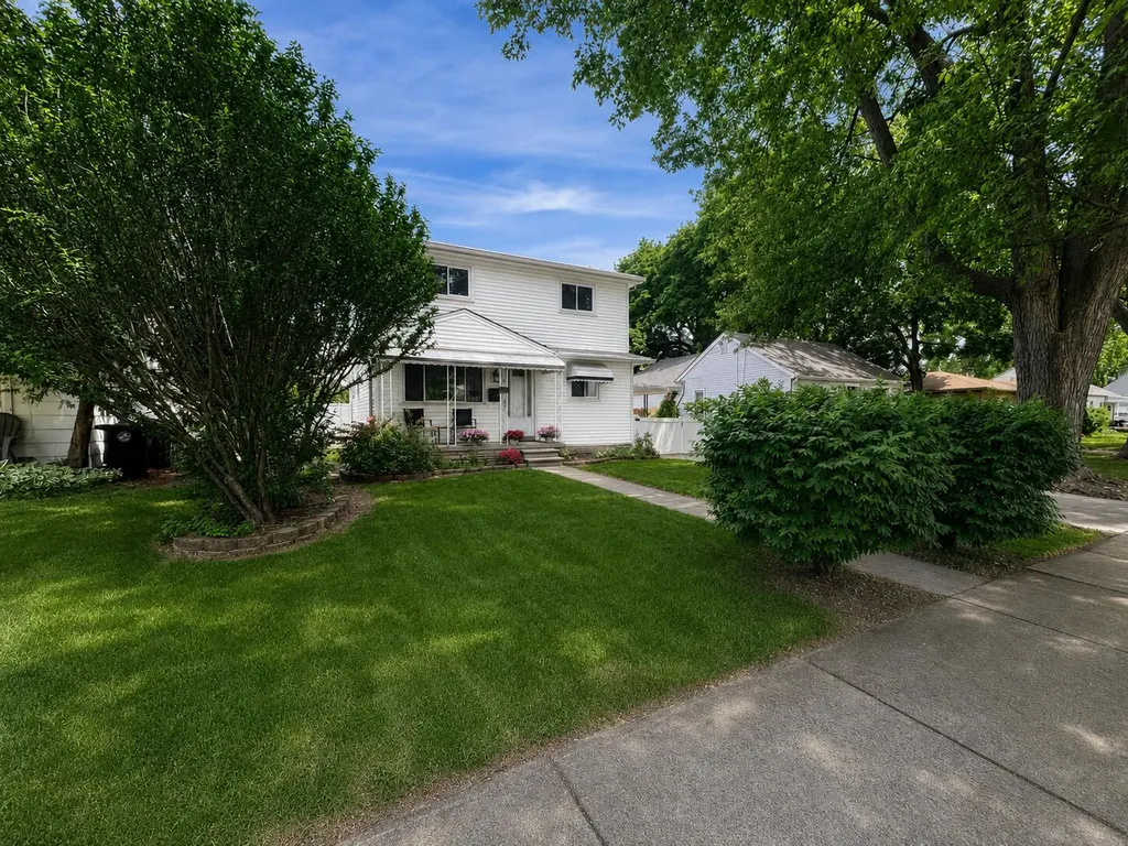 11920 Cavell Street Livonia City MI 48150