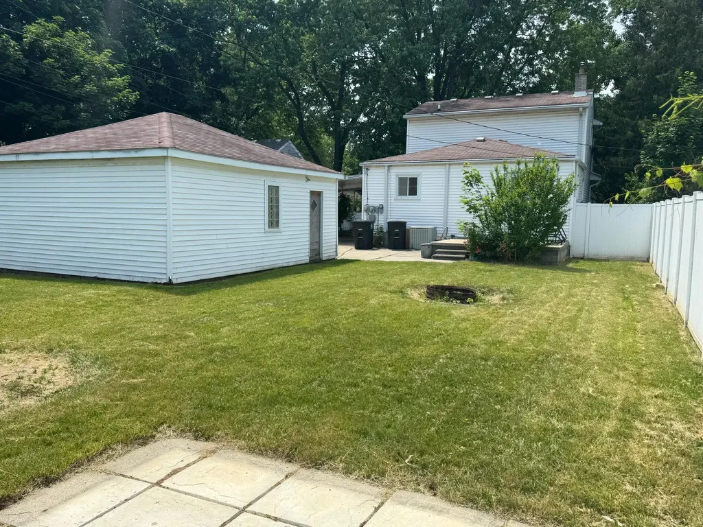 11920 Cavell Street Livonia City MI 48150