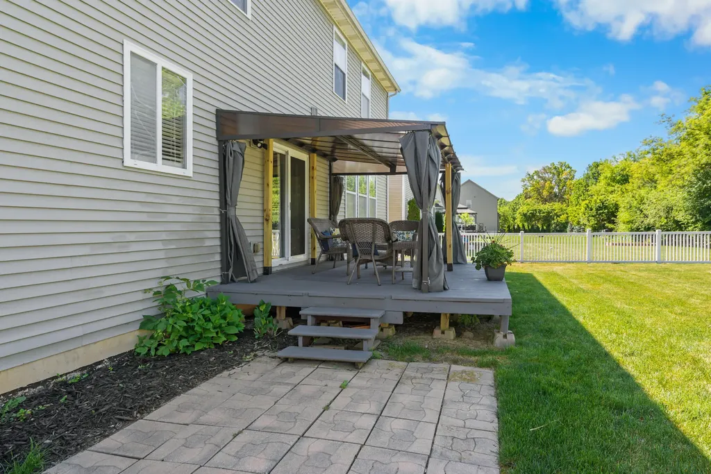 4493 Cherry Blossom Drive Pittsfield Charter Township MI 48197
