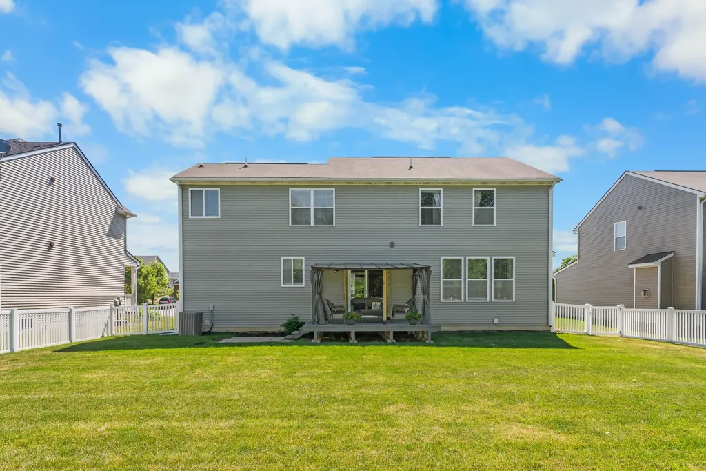4493 Cherry Blossom Drive Pittsfield Charter Township MI 48197