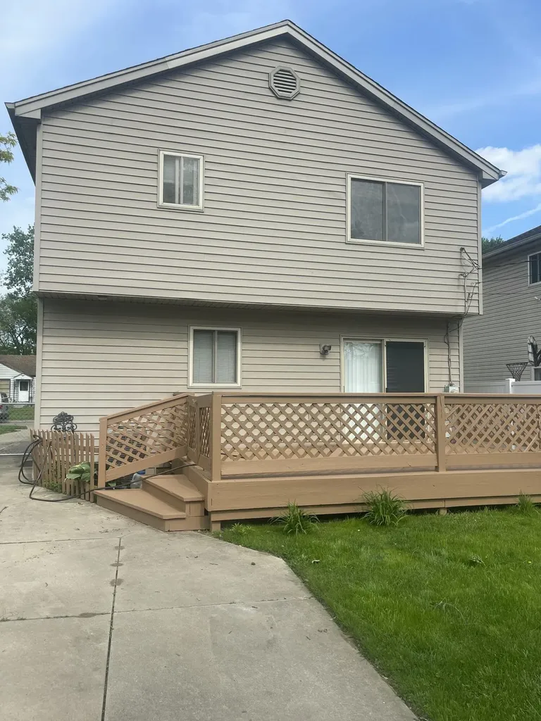 8303 Lenore Street Dearborn Heights City MI 48127