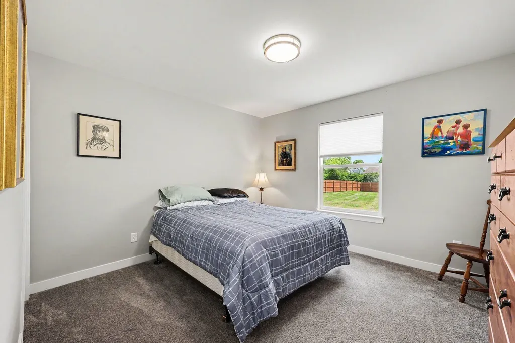 831 Sarah Lane Milan City MI 48160