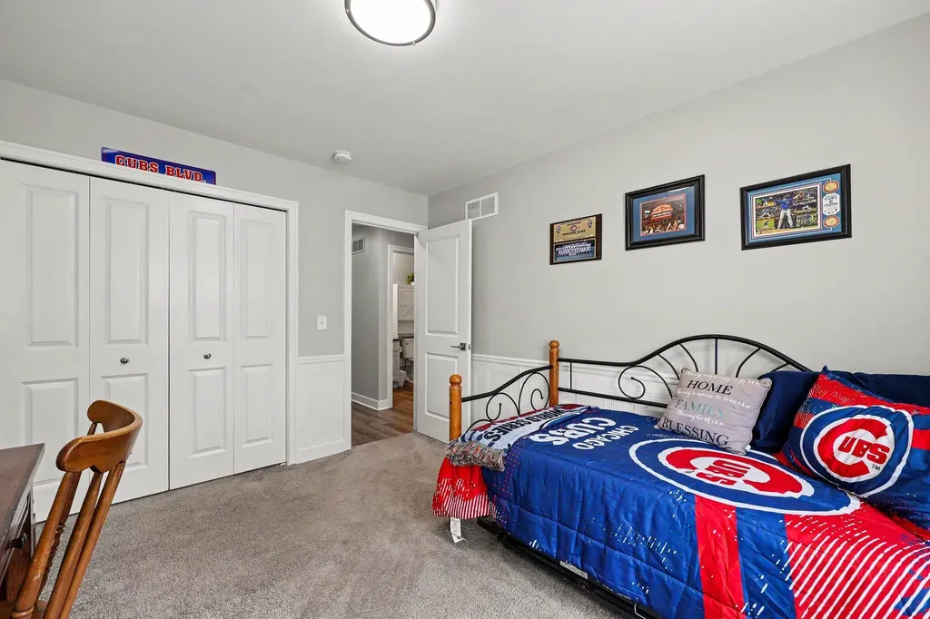 831 Sarah Lane Milan City MI 48160