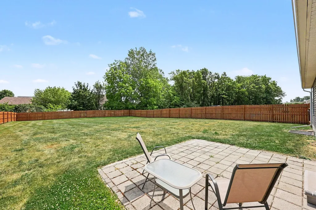 831 Sarah Lane Milan City MI 48160