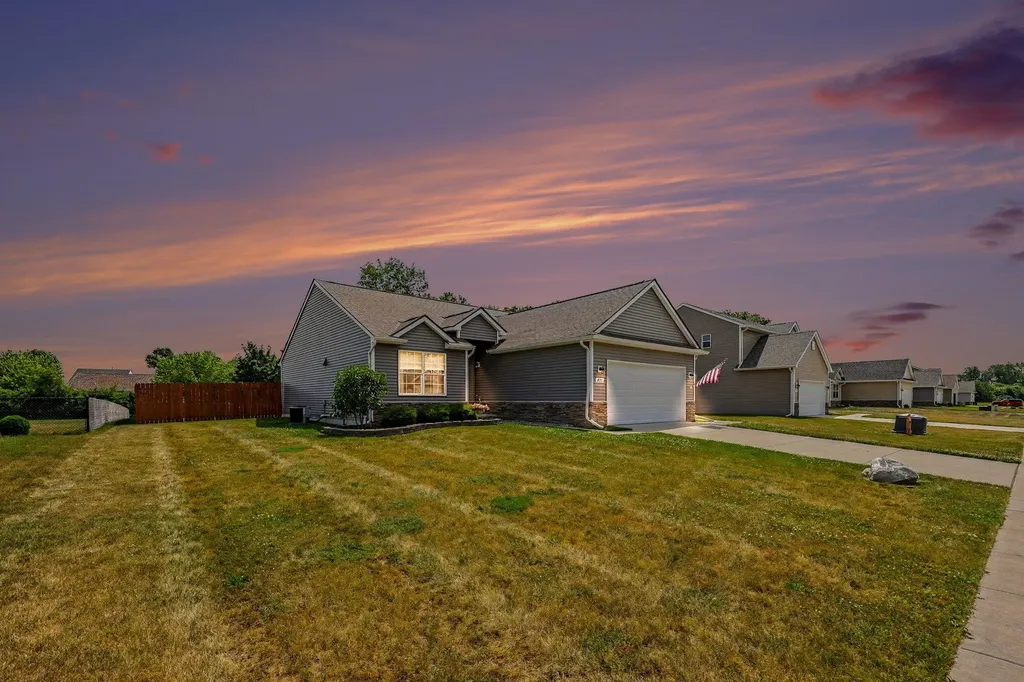 831 Sarah Lane Milan City MI 48160