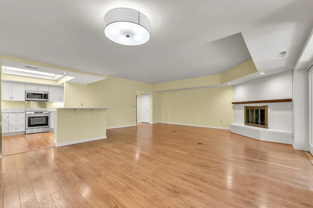 2115 Nature Cove Court Ann Arbor City MI 48104