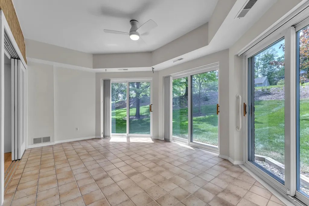 2115 Nature Cove Court Ann Arbor City MI 48104