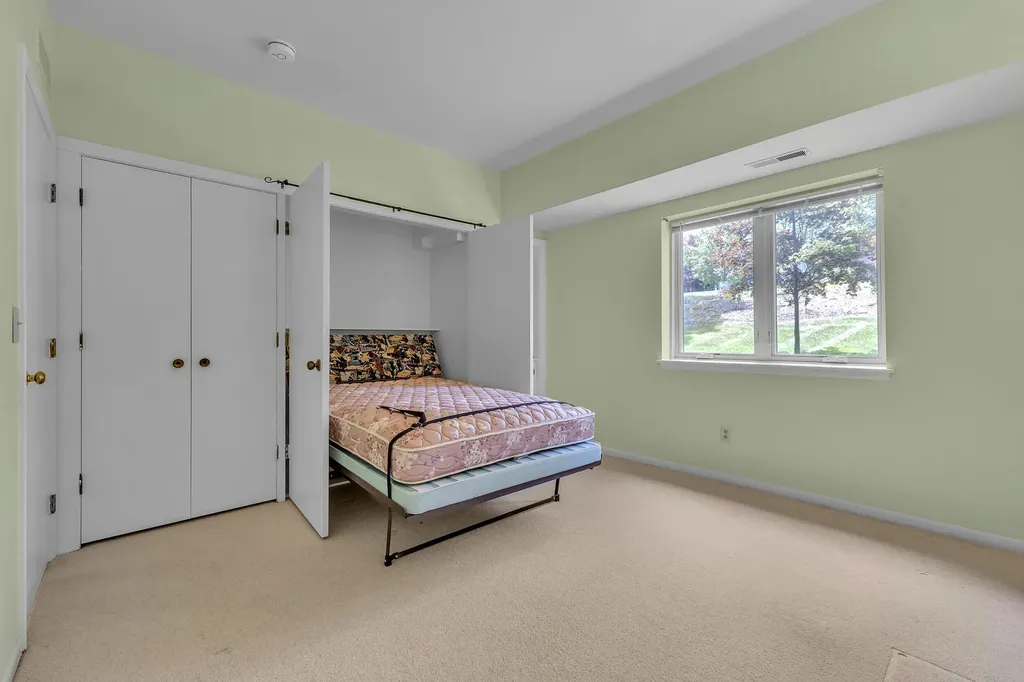 2115 Nature Cove Court Ann Arbor City MI 48104