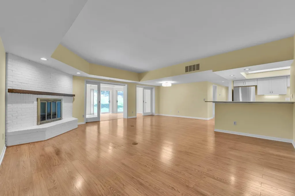 2115 Nature Cove Court Ann Arbor City MI 48104