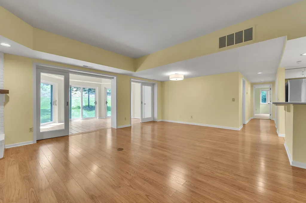 2115 Nature Cove Court Ann Arbor City MI 48104