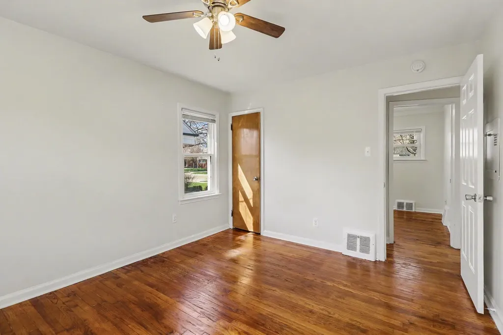 20450 Lancaster Street Harper Woods City MI 48225