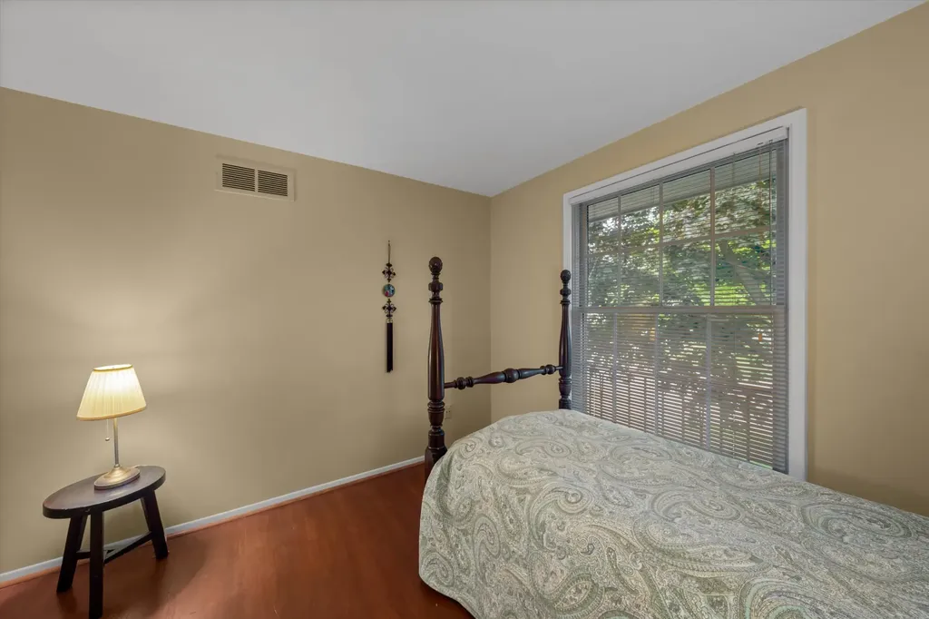 1351 King George Boulevard Ann Arbor City MI 48108