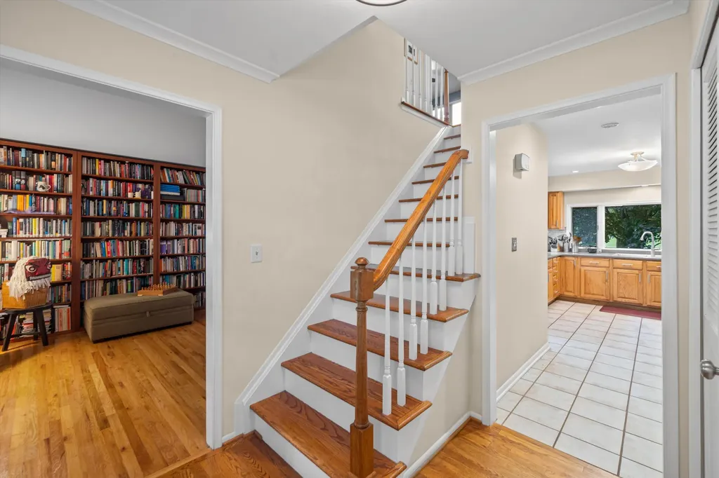 1351 King George Boulevard Ann Arbor City MI 48108