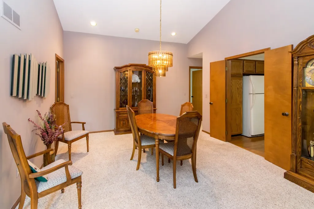37648 N Laurel Park Drive Livonia City MI 48152