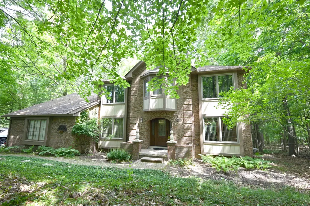 11343 Cloverlawn Drive Brighton Township MI 48114