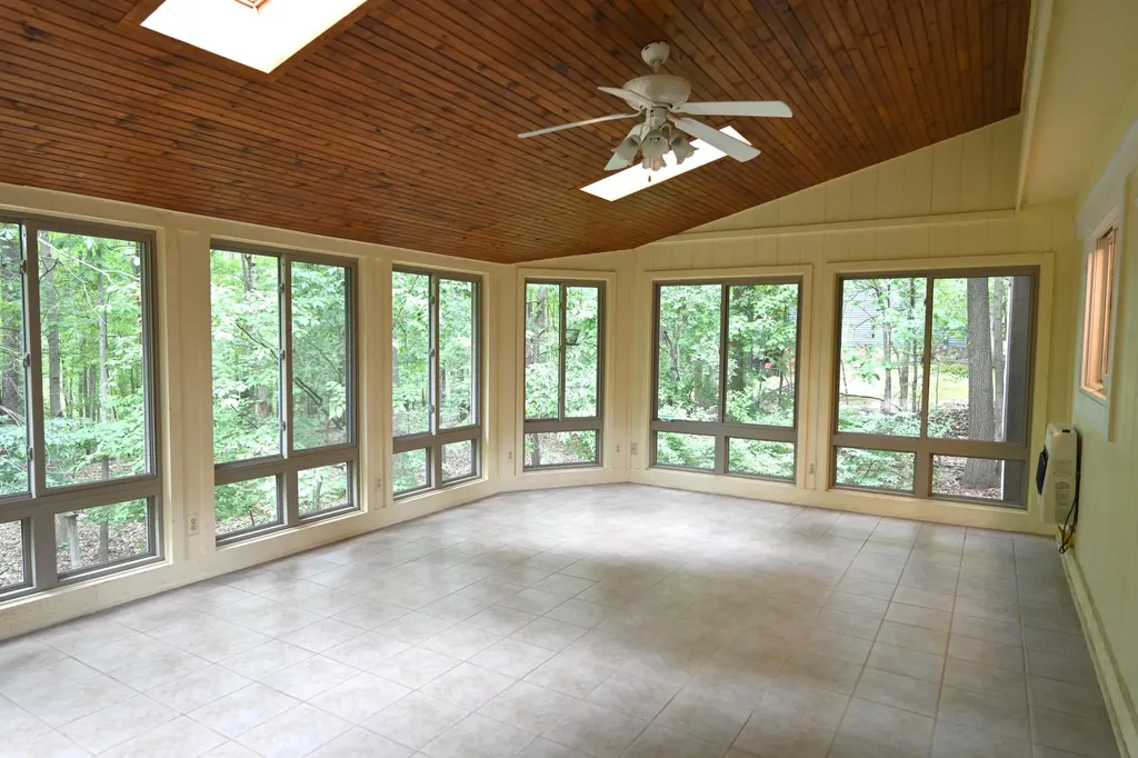 11343 Cloverlawn Drive Brighton Township MI 48114