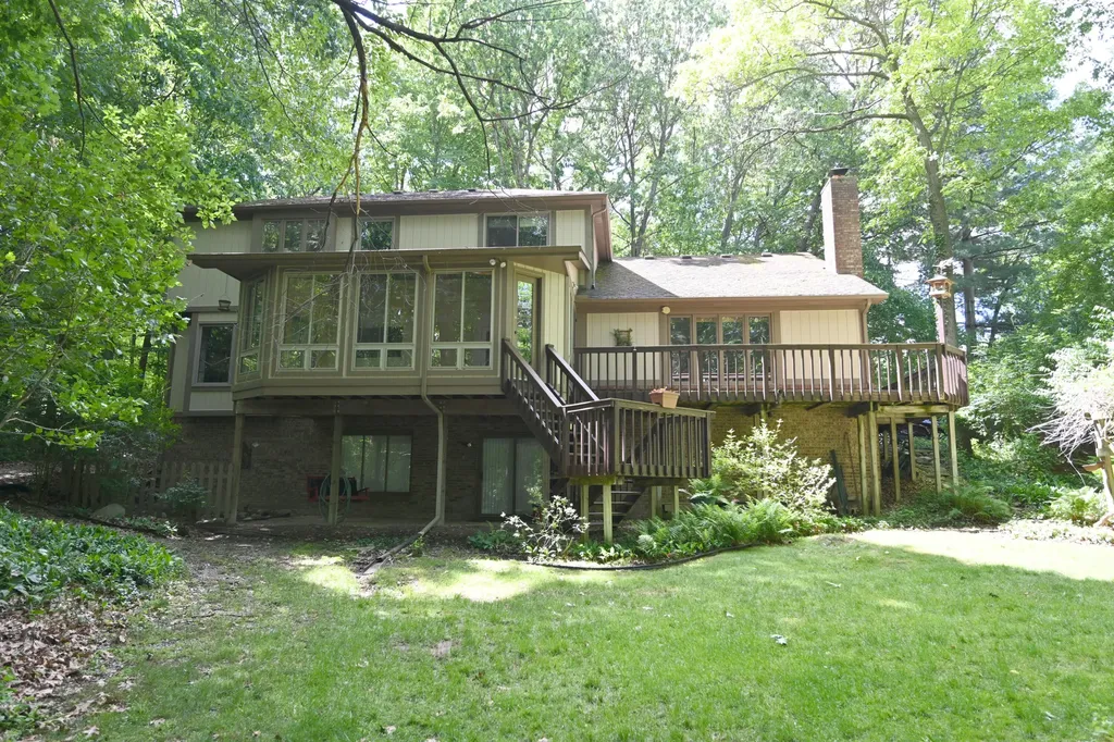 11343 Cloverlawn Drive Brighton Township MI 48114
