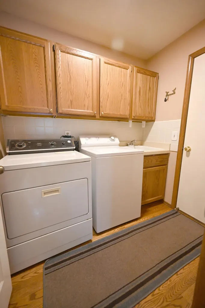 11343 Cloverlawn Drive Brighton Township MI 48114