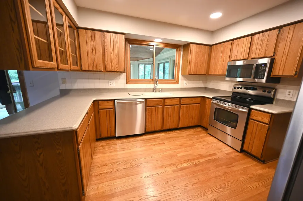 11343 Cloverlawn Drive Brighton Township MI 48114
