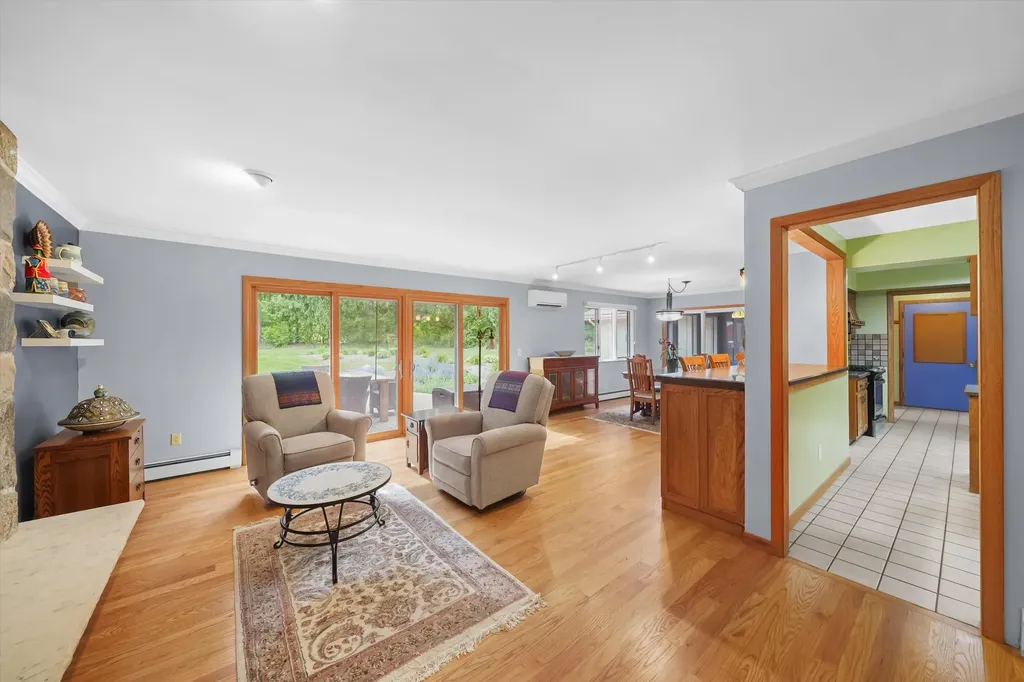 1510 York Terrace York Charter Township MI 48176