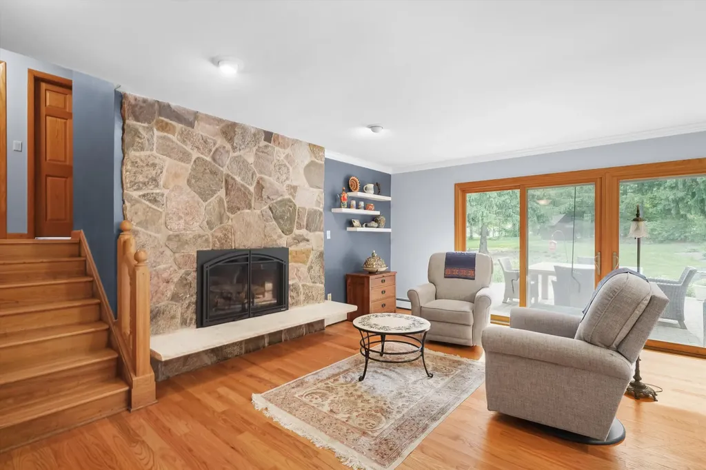 1510 York Terrace York Charter Township MI 48176