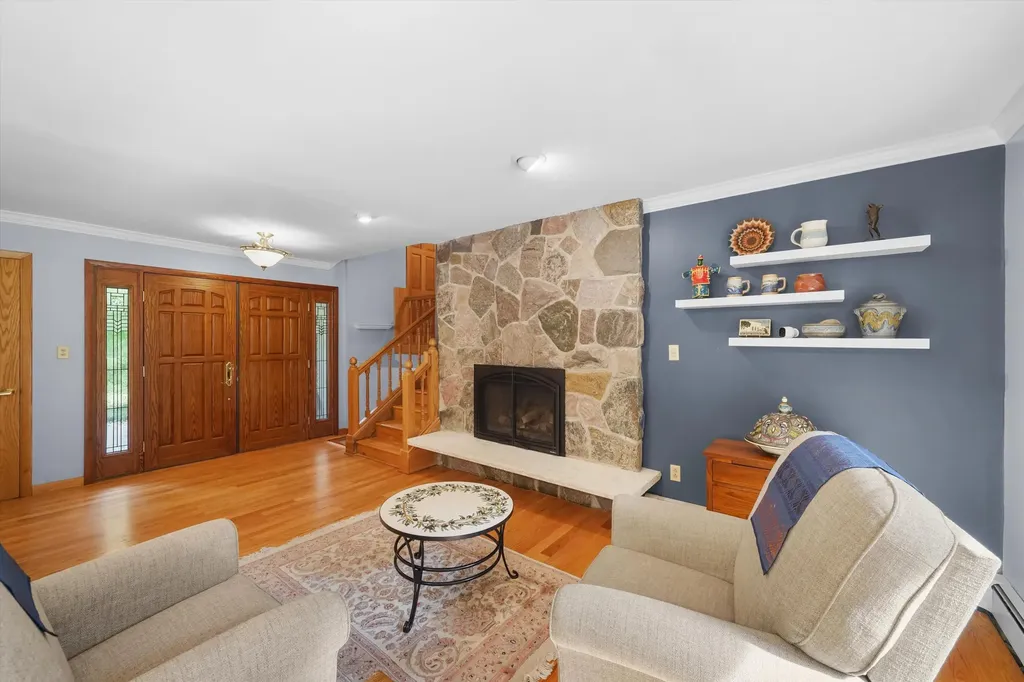 1510 York Terrace York Charter Township MI 48176