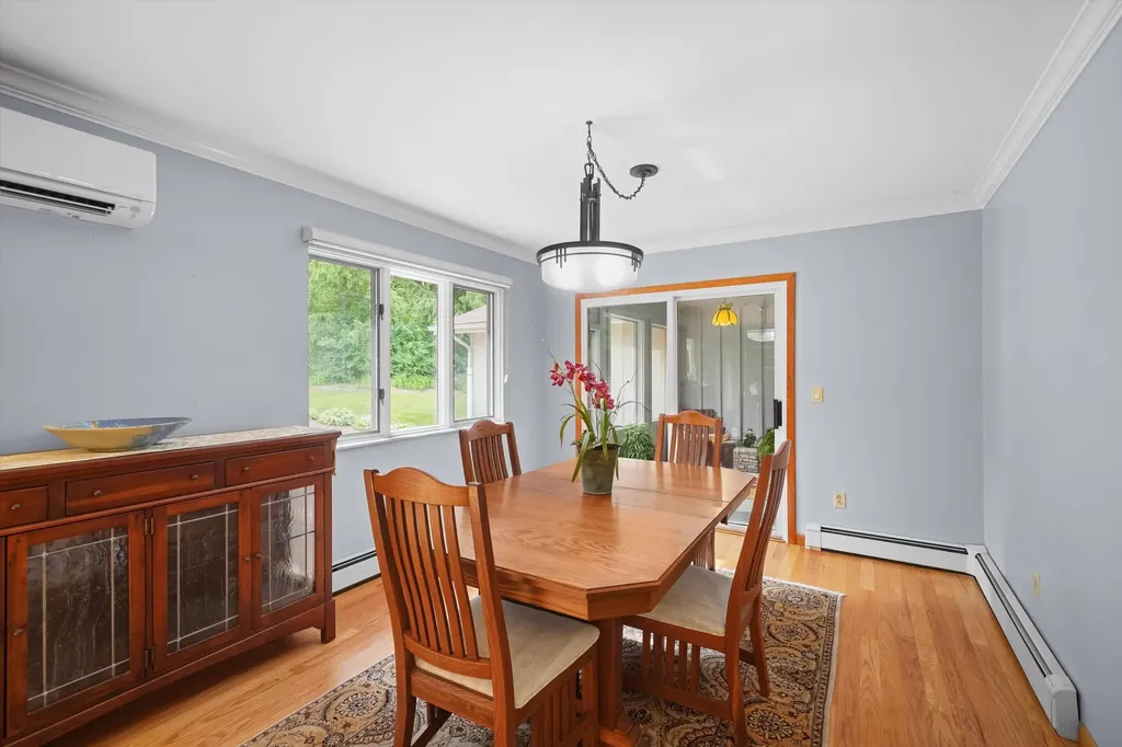 1510 York Terrace York Charter Township MI 48176