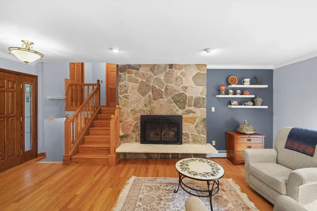 1510 York Terrace York Charter Township MI 48176