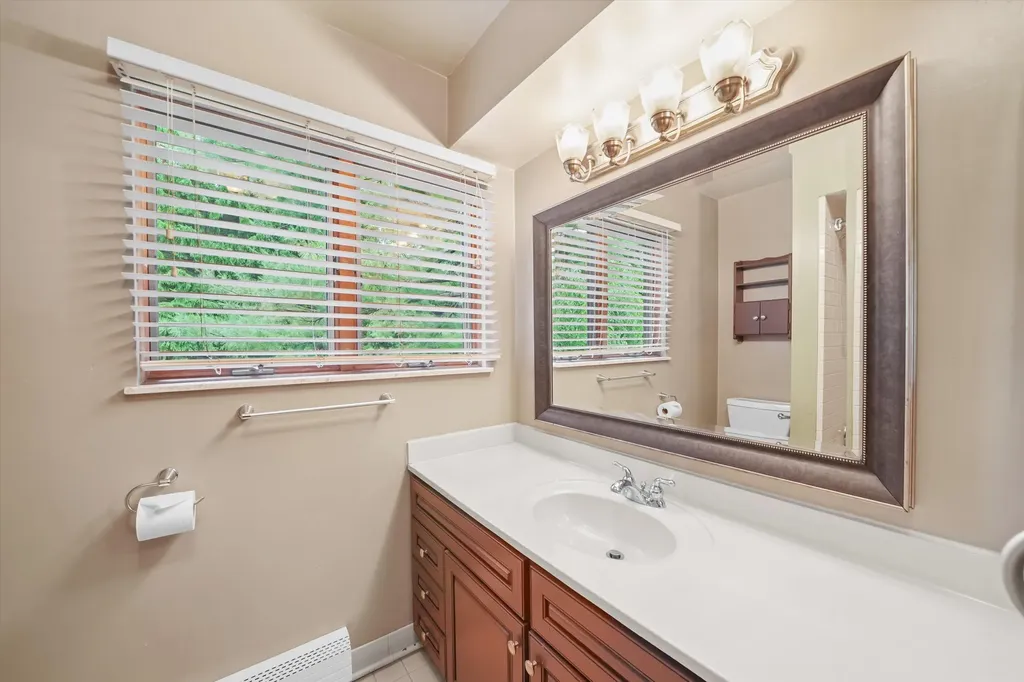 1510 York Terrace York Charter Township MI 48176
