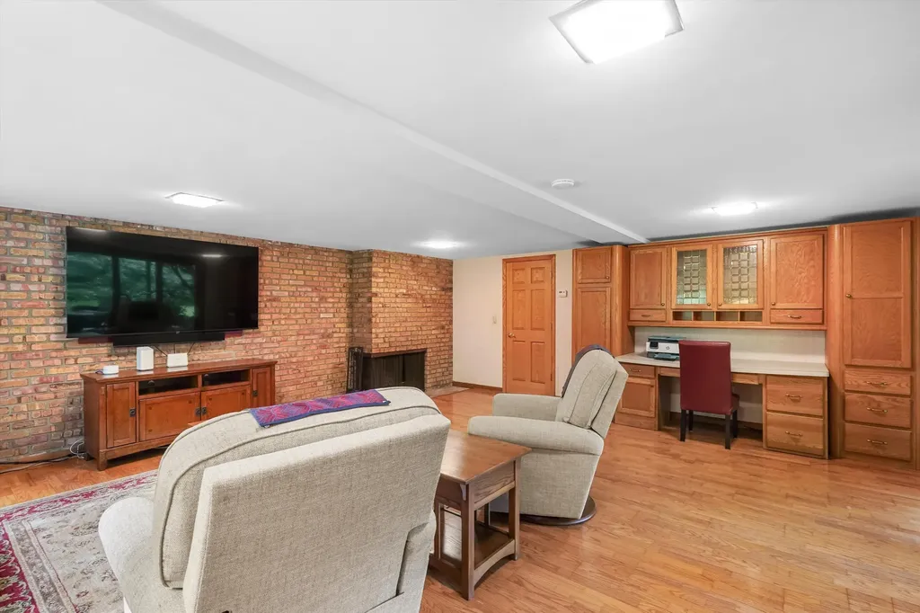 1510 York Terrace York Charter Township MI 48176