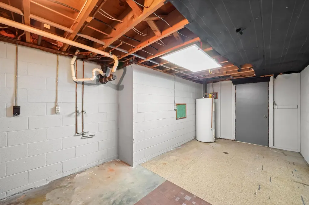 1510 York Terrace York Charter Township MI 48176