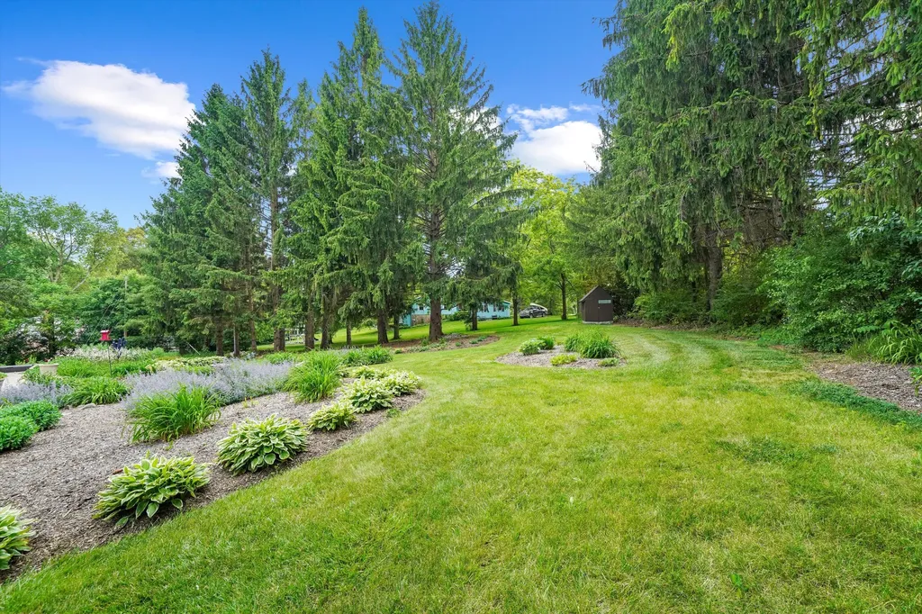 1510 York Terrace York Charter Township MI 48176