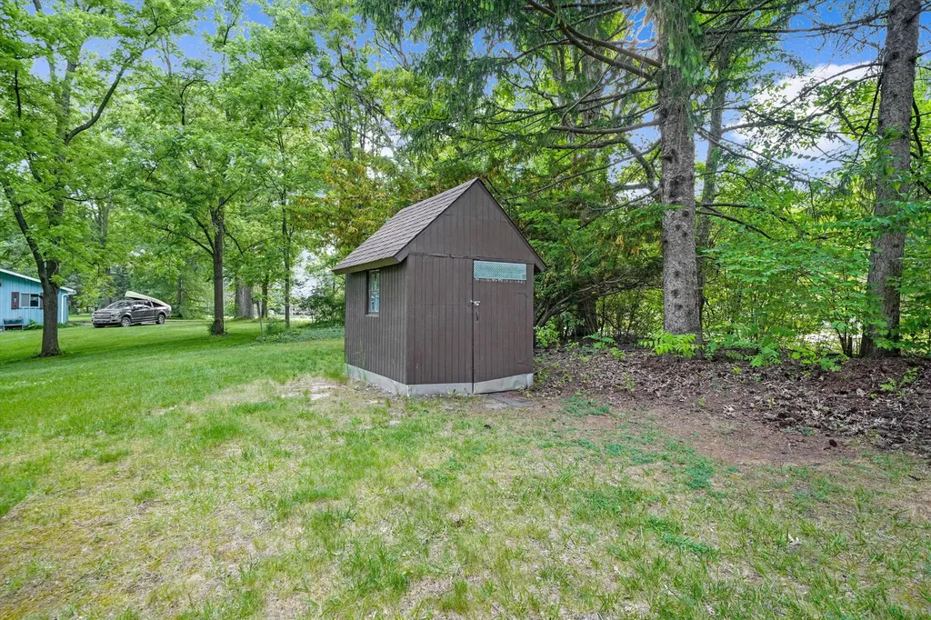 1510 York Terrace York Charter Township MI 48176