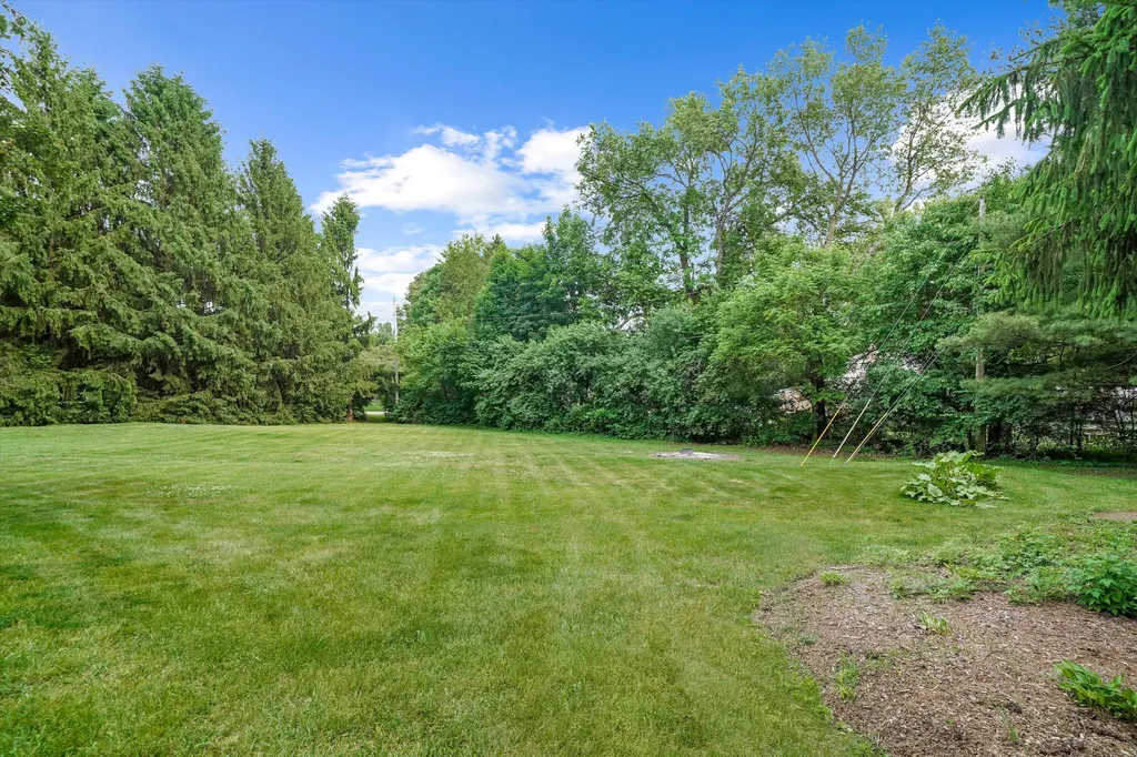 1510 York Terrace York Charter Township MI 48176