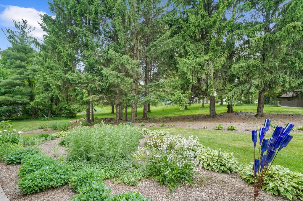 1510 York Terrace York Charter Township MI 48176