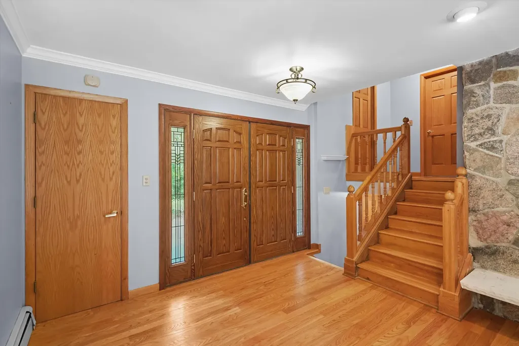 1510 York Terrace York Charter Township MI 48176