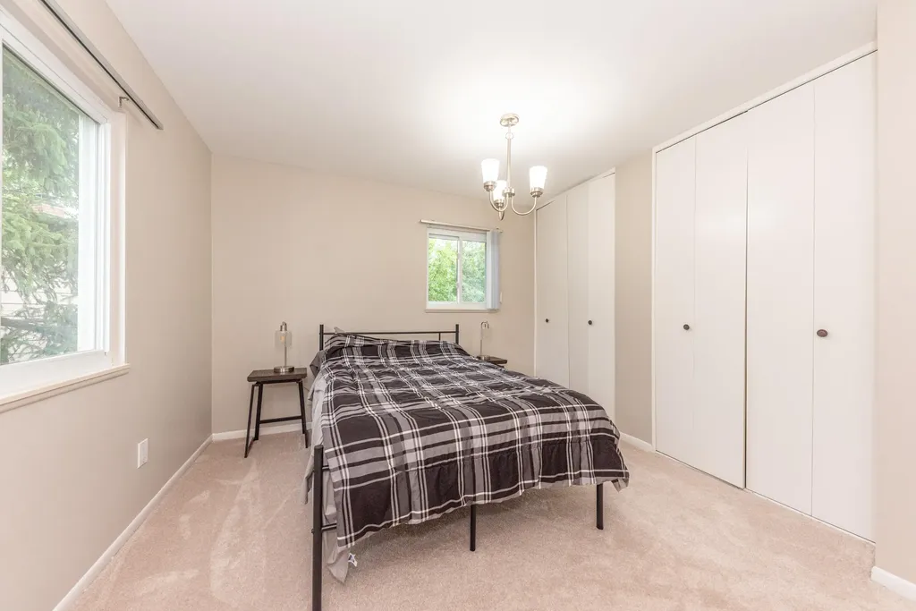 940 Lennox Street Ann Arbor City MI 48103