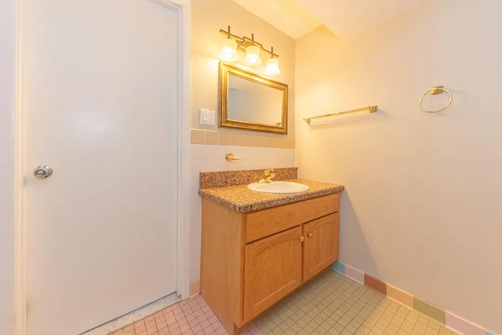 940 Lennox Street Ann Arbor City MI 48103