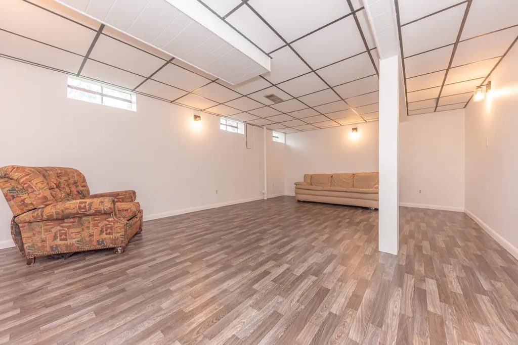 940 Lennox Street Ann Arbor City MI 48103