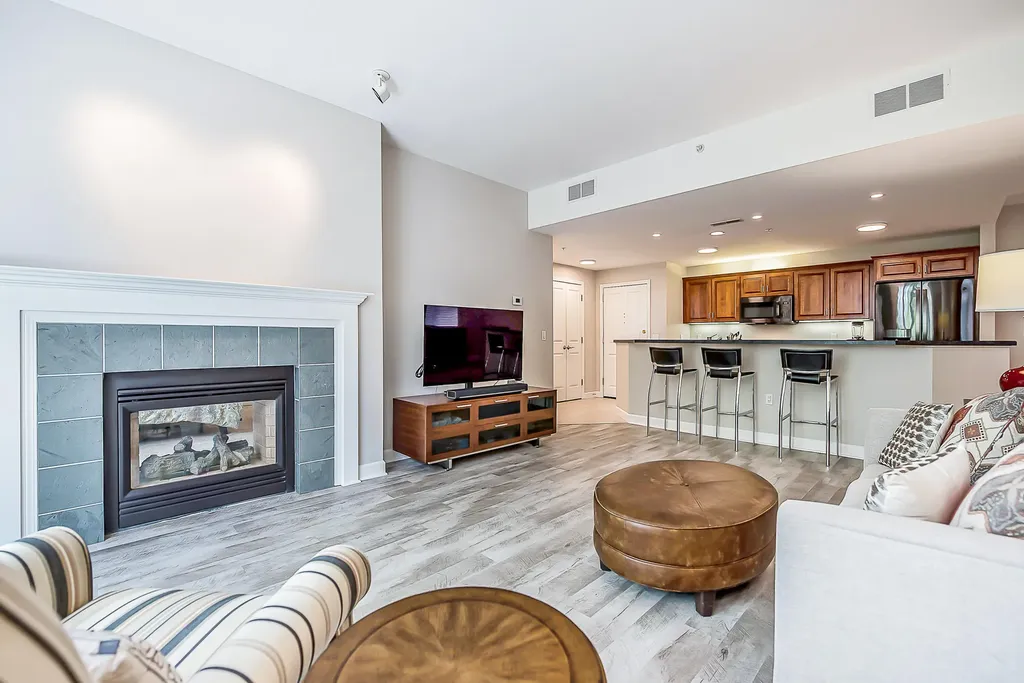 827 Asa Gray Drive Ann Arbor City MI 48105