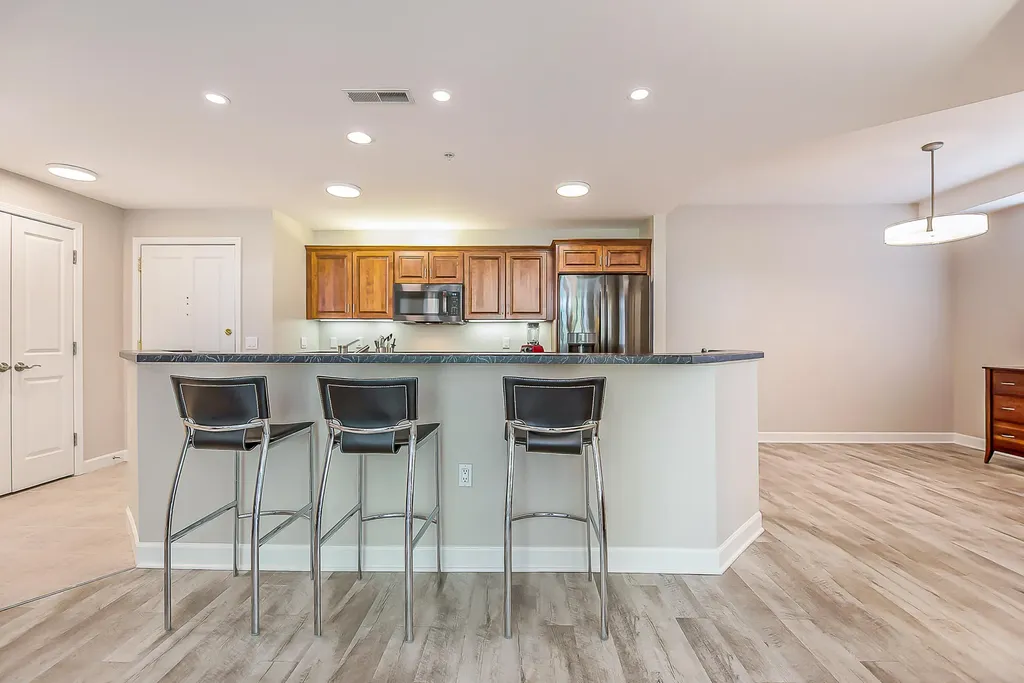 827 Asa Gray Drive Ann Arbor City MI 48105
