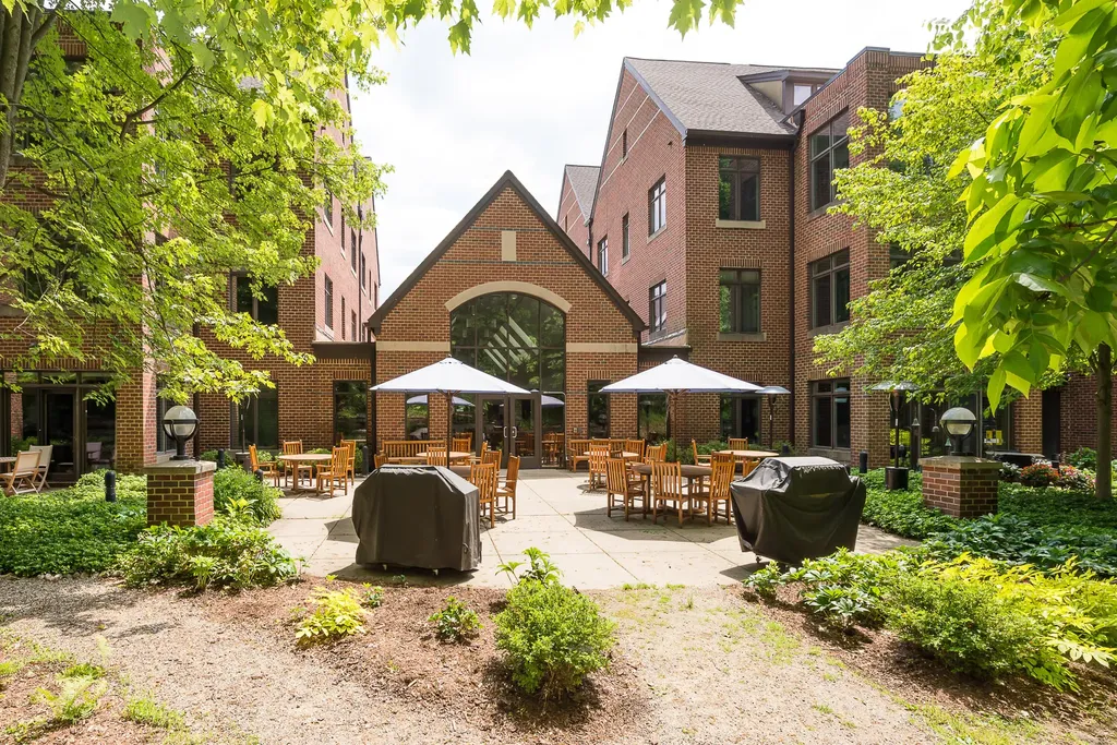827 Asa Gray Drive Ann Arbor City MI 48105
